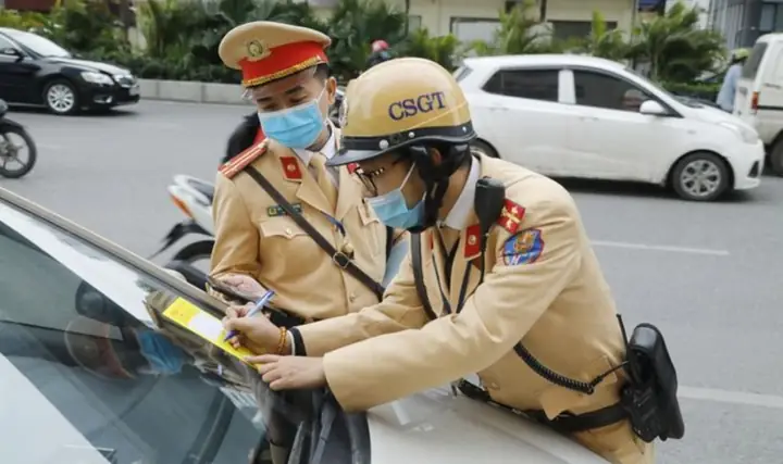 Phạt Dừng Xe, Đỗ Xe Sai Quy Định