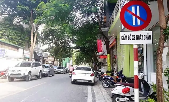 Quy Định Vê Dừng Xe Và Đỗ Xe Ô Tô Mới Nhất