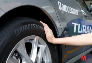 Các Bước Thay Lốp Xe Ô Tô Tại Minh Phát