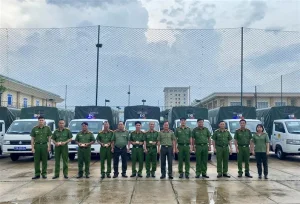 Phòng Hậu Cần Công An Tỉnh Trao Quyết Định Bàn Giao Xe Cho Các Đơn Vị.