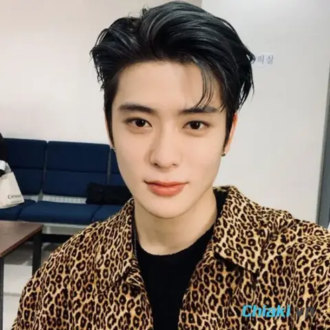 20. Tóc Kiểu Layer Nam Vuốt Ngược