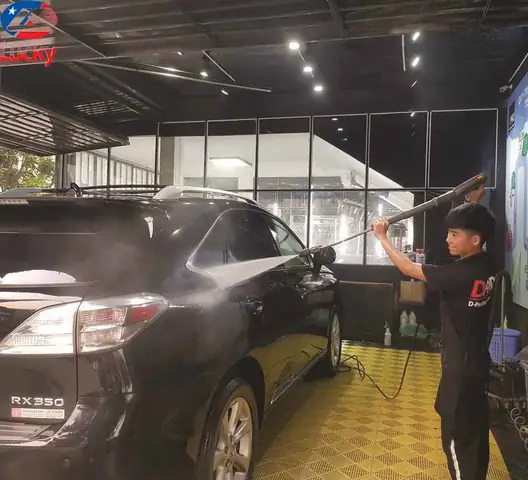 Rửa Gầm Xe Ô Tô Hà Nội – Dpro Viet Nam