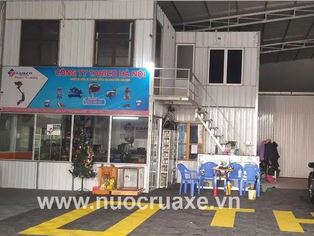 Tại Sao Cần Rửa Máy Xe Ô Tô Định Kỳ?