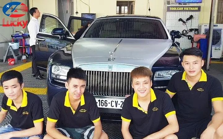 Rửa Xe Ô Tô 24/24 Hưng Long Auto Detailing