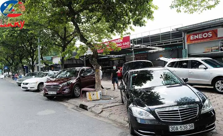 Rua-xe-o-to-cau-giay-0