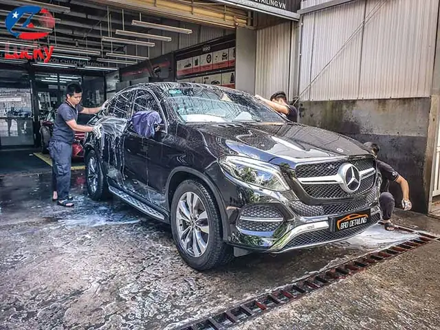 Rửa Xe Ô Tô Quận 1