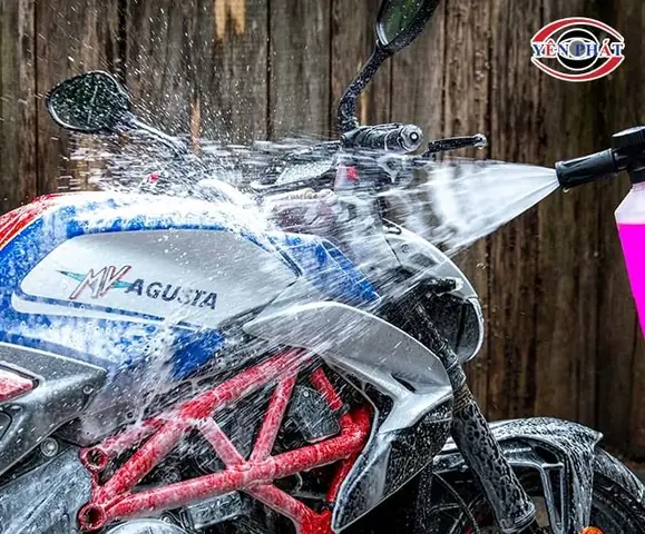 Tiệm Rửa Xe 130b Xóm Đất