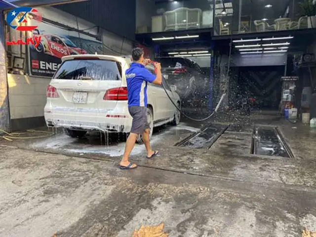 Trung Tâm Rửa Xe Ô Tô Quận 2 – Mạnh Hà