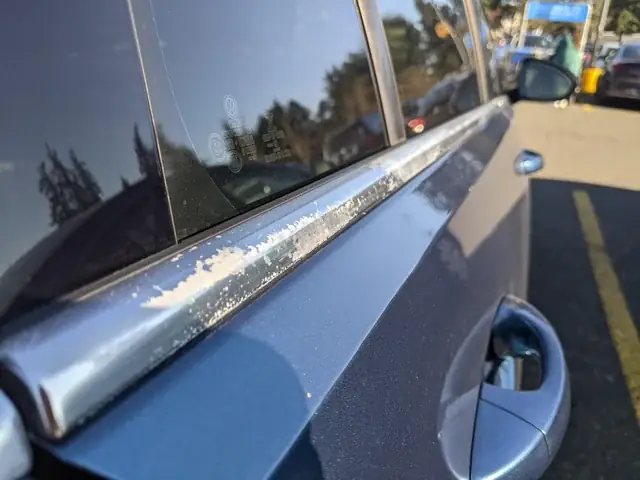 Sản Phẩm Đánh Bóng Xe Ô Tô: Hướng Dẫn Chọn Mua, Sử Dụng & Bảo Quản Toàn Diện