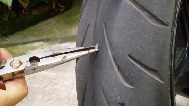 Khi Nào Nên Thay Lốp Xe Ô Tô