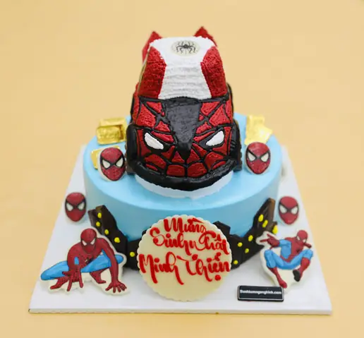 Bánh Kem Trang Trí Fondant: Siêu Nhân Nhện Xe Ô Tô Siêu Cấp Dễ Thương