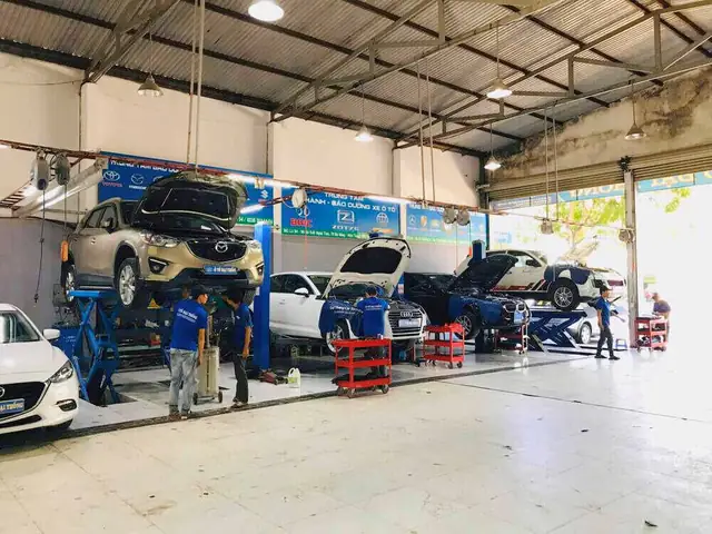 Garage Đại Thống – Sơn Xe Ô Tô Tại Đà Nẵng
