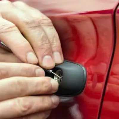 Hiểu Rõ Các Tình Huống Cần Xử Lý Hệ Thống Khóa Xe Hơi