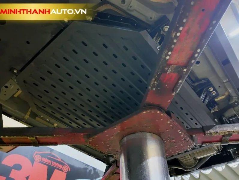 Top 5 tiêu chí lựa chọn tấm bảo vệ pin VF3 chất lượng: An toàn, bền bỉ, tương thích