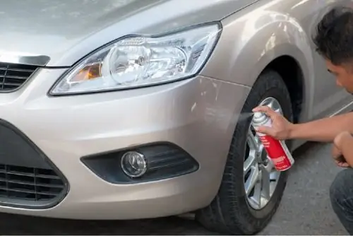 Dùng Cana Đánh Bóng Tẩy Băng Dính Trên Xe Ô Tô