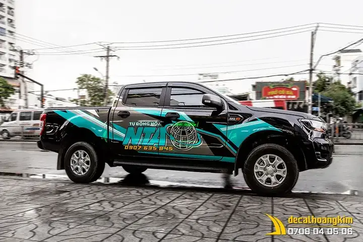 Các Doanh Nhân Và Giới Trẻ Đam Mê Xe