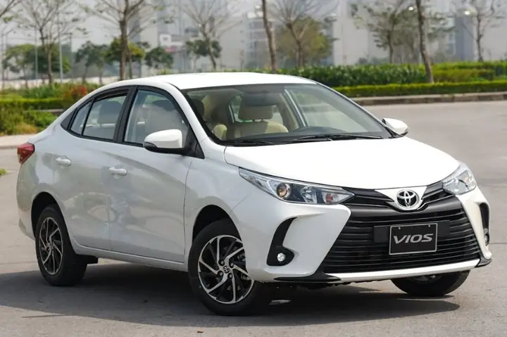 Xe Toyota Vios Đi Bao Nhiêu Km Thì Thay Dầu?