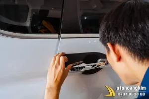 Ốp Tay Nắm Cửa Ô Tô Là Gì?