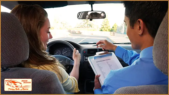 Thi-bang-lai-xe-o-to-so-tu-dong-hang-b1-nhanh-nhat-tai-ha-noi-tunganh-auto