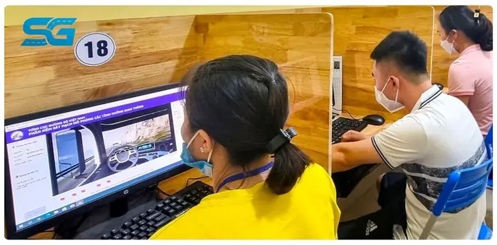 Thi Lái Xe Ô Tô Có Khó Không Tại Phần Thi Sát Hạch Mô Phỏng?