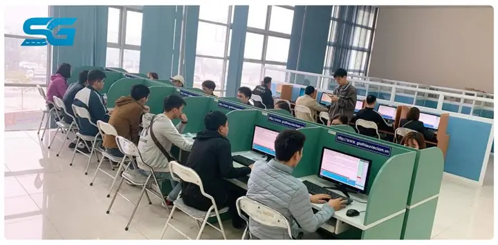 Thi Lái Xe Ô Tô Có Khó Không Tại Phần Thi Lý Thuyết?