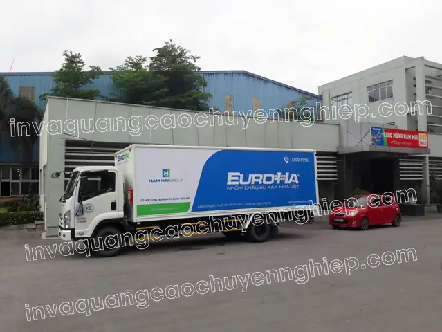 Thiết Kế Quảng Cáo Trên Xe Ô Tô