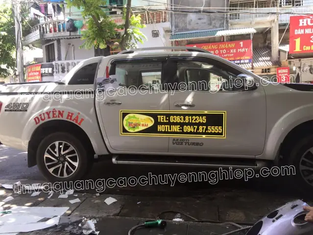 Thiết Kế Quảng Cáo Trên Xe Ô Tô