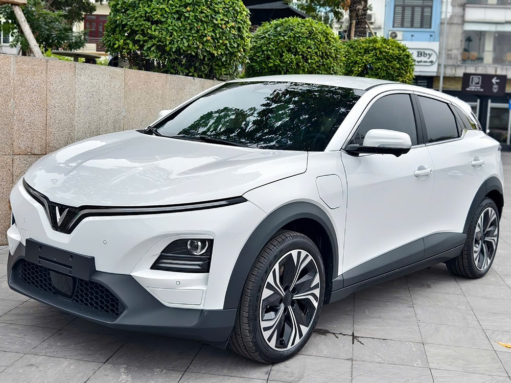 VinFast VF6 Plus: Đánh Giá Chi Tiết Từ A Đến Z (2024)