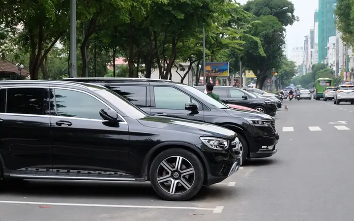 Bất Cập Thu Phí Đỗ Ô Tô, Tp.hcm Tăng Ứng Dụng Công Nghệ Để Giải Quyết - Ảnh 2.