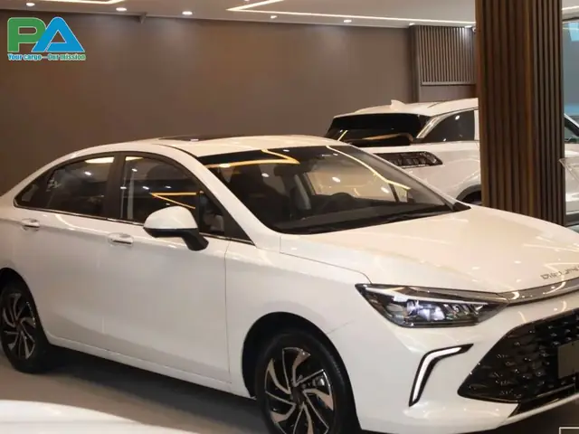 Thuế Nhập Khẩu Ô Tô Từ Trung Quốc Về Việt Nam Là Gì?