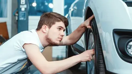 Thuê Thợ Xem Xe Ô Tô Cũ Tphcm: Dịch Vụ Chuyên Nghiệp Giúp Bạn Mua Xe An Tâm