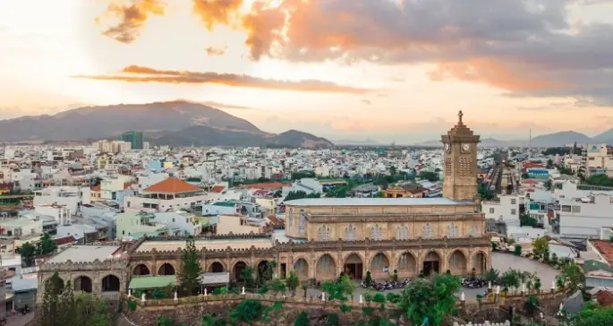 Thuê Xe Ô Tô Cam Ranh