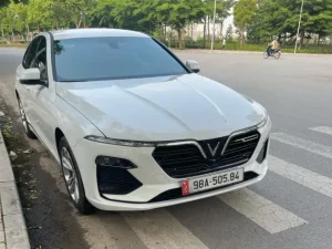 Hướng Dẫn Chi Tiết Thuê Xe Ô Tô Tự Lái Tại Hà Nội: Giá Cả, Thủ Tục Và Kinh Nghiệm