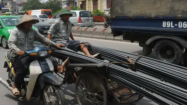 Thuế Xe Ô Tô Ở Campuchia: Các Khoản Phí & Quy Định Mới Nhất