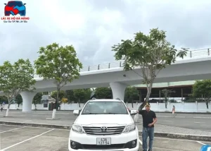 Thuê Xe Ô Tô Từ Đà Nẵng Đi Huế: Hướng Dẫn Chi Tiết, Giá Cả & Kinh Nghiệm Lái Xe An Toàn