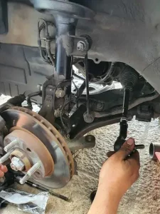 Hướng Dẫn Cách Cân Chỉnh Thước Lái Cho Xe Ô Tô Tải