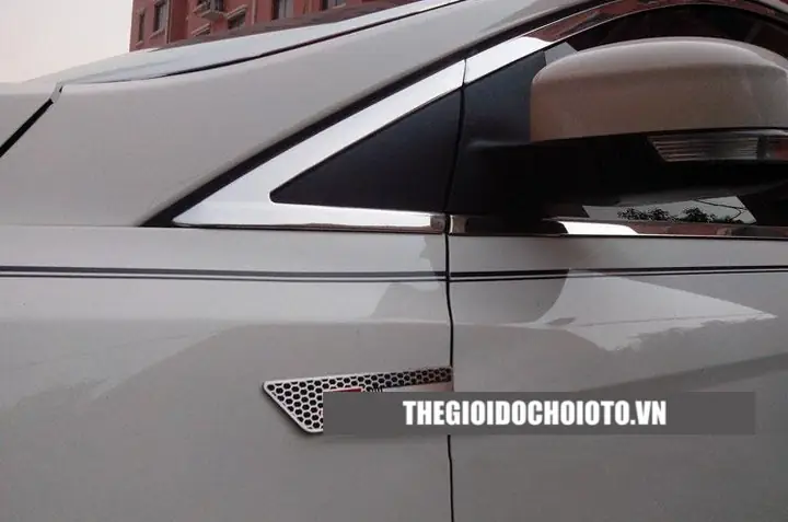 Tem Decal Chỉ Viền Ngoại Thất Dán Trang Trí Xe Ô Tô