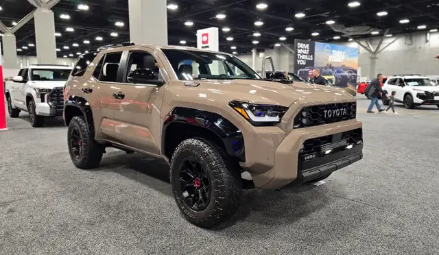 Triển Lãm Xe Ô Tô Ở Quận 7: Địa Điểm, Thời Gian Và Trải Nghiệm Lý Tưởng Cho Người Yêu Xe