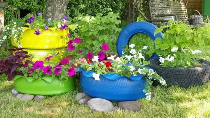 Tạo Hình Động Vật Hoặc Hình Học Từ Lốp Xe Cắt