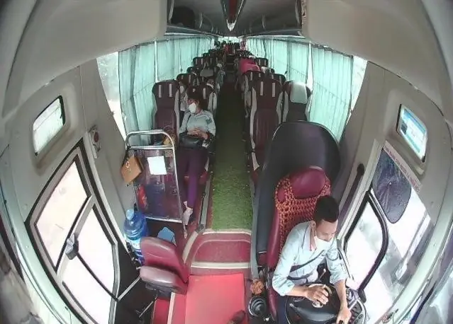 Camera Trong Xe Ô Tô Có Quay Được Ngoài Xe Không?