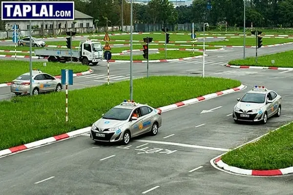 Tiêu Chí Đánh Giá Trung Tâm Học Lái Xe Ô Tô Hà Nội Rẻ Uy Tín