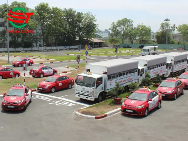 Về Trường Dạy Lái Xe Thành Công - "thành Công - Vững Tin Tay Lái"