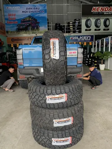 Ford Raptor Thay Lá»p Xe 285/70r17 Kenda Kr601