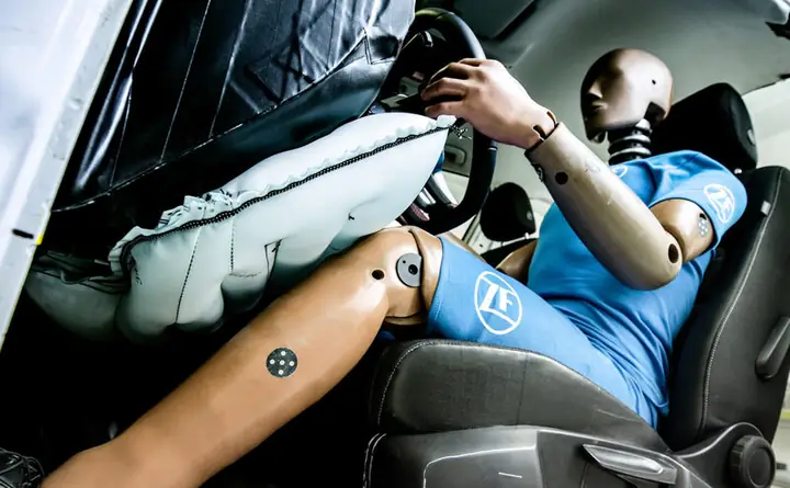 Túi Khí Dưới Đầu Gối