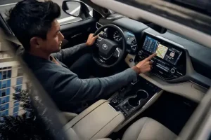 Chưa Đủ Tuổi Lái Xe Ô Tô Phạt Bao Nhiêu?