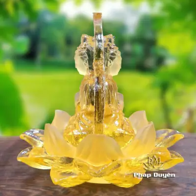 Alternative View Of Tượng Để Xe Hình Quan Âm 2 Mặt, Chất Liệu Lưu Ly, Màu Vàng, Cao 10cm