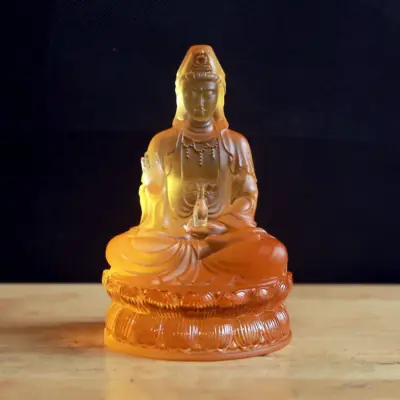 Tượng Quan Âm Bằng Lưu Ly, Mầu Vàng, Để Xe Hơi, Để Bàn Làm Việc, Cao 13cm