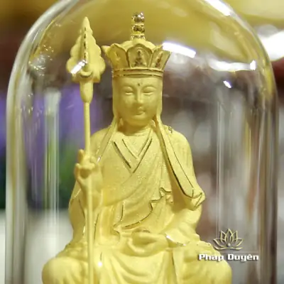 Alternative View Of Tượng Để Xe Hình Bồ Tát Địa Tạng Ngồi, Nhung Vàng Kim Sa, Cao 11cm