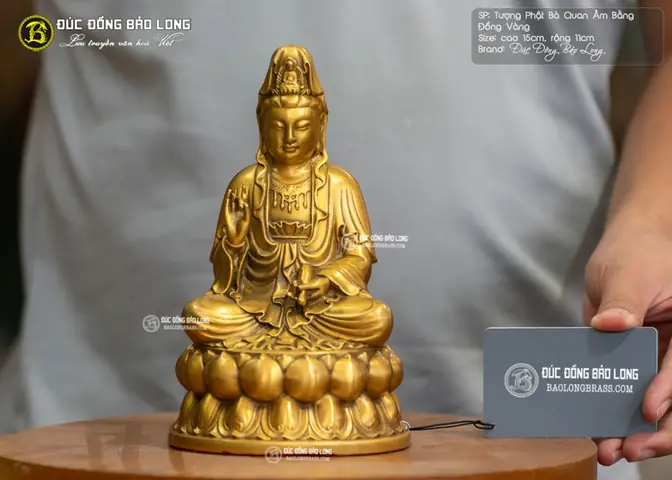 Tượng Phật Bà Quan Âm Bằng Đồng Vàng Cao 15cm Có Gì Đặc Biệt?