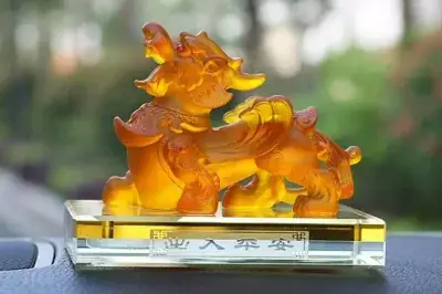 Tỳ Hưu Để Xe Ô Tô: Hướng Dẫn Chọn, Đặt Và Bảo Quản Đúng Phong Thủy